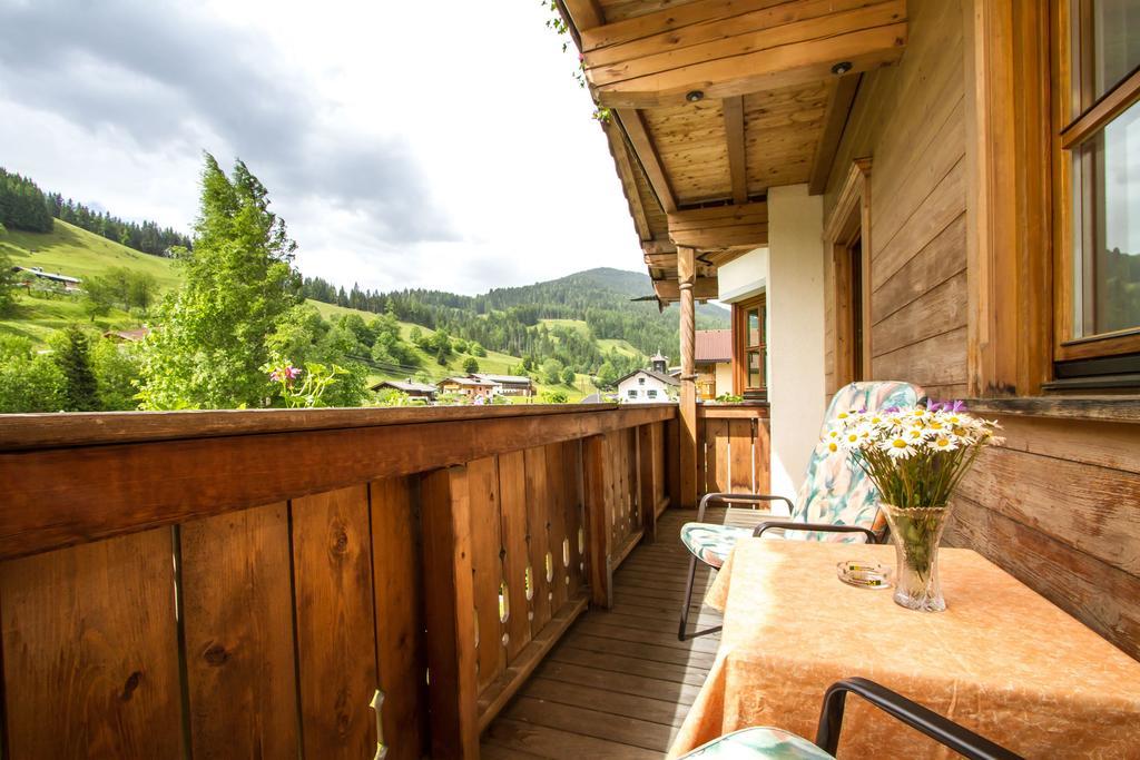 Ferienhaus Niedermoser Leogang Exterior photo