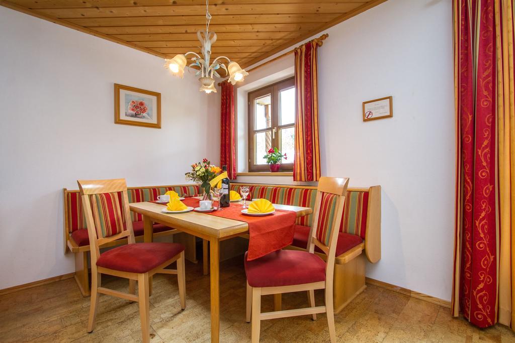 Ferienhaus Niedermoser Leogang Room photo